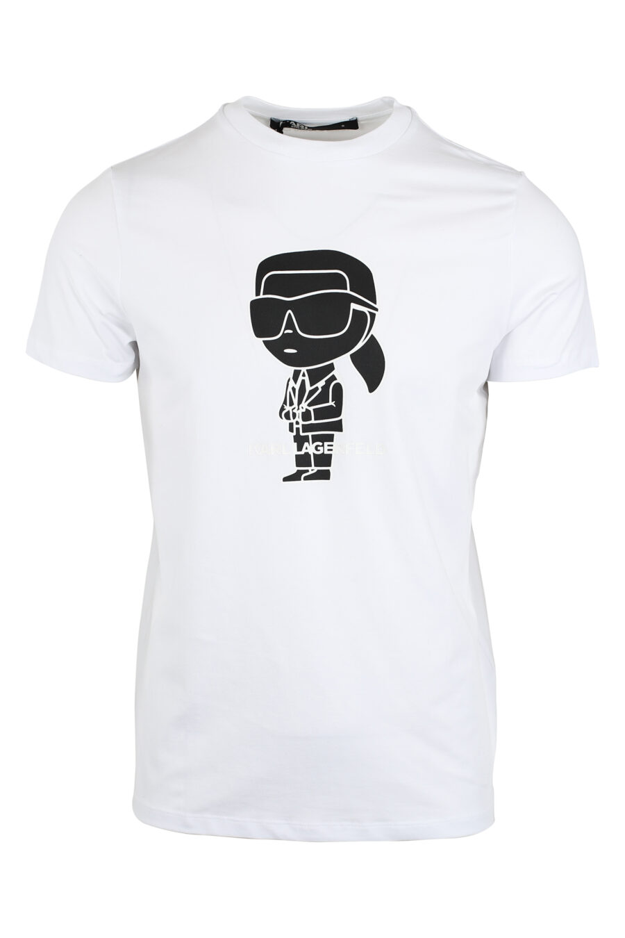Camiseta blanca con maxilogo "karl" en contraste negro - IMG 9490