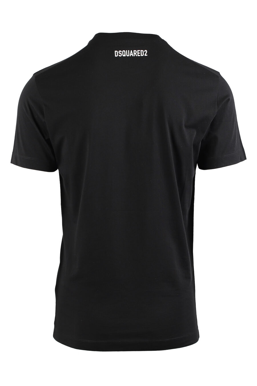 Camiseta negra con maxilogo "d2" en cuadro amarillo - IMG 0469