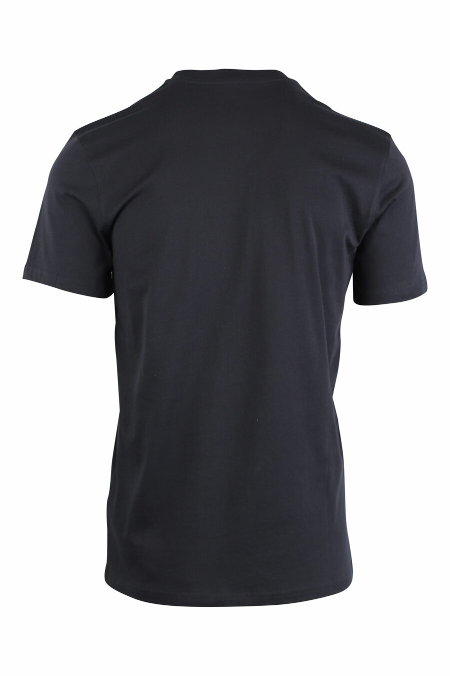 T-shirt preta com logótipo de riscas brancas - IMG 1479