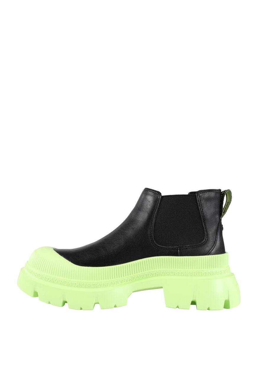Black ankle boots with logo and lime green sole - IMG 9593