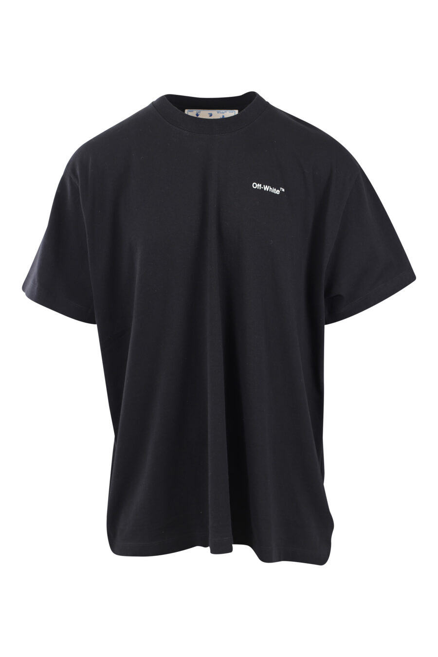 Camiseta negra con maxilogo "arrow" silueta blanco - IMG 2569