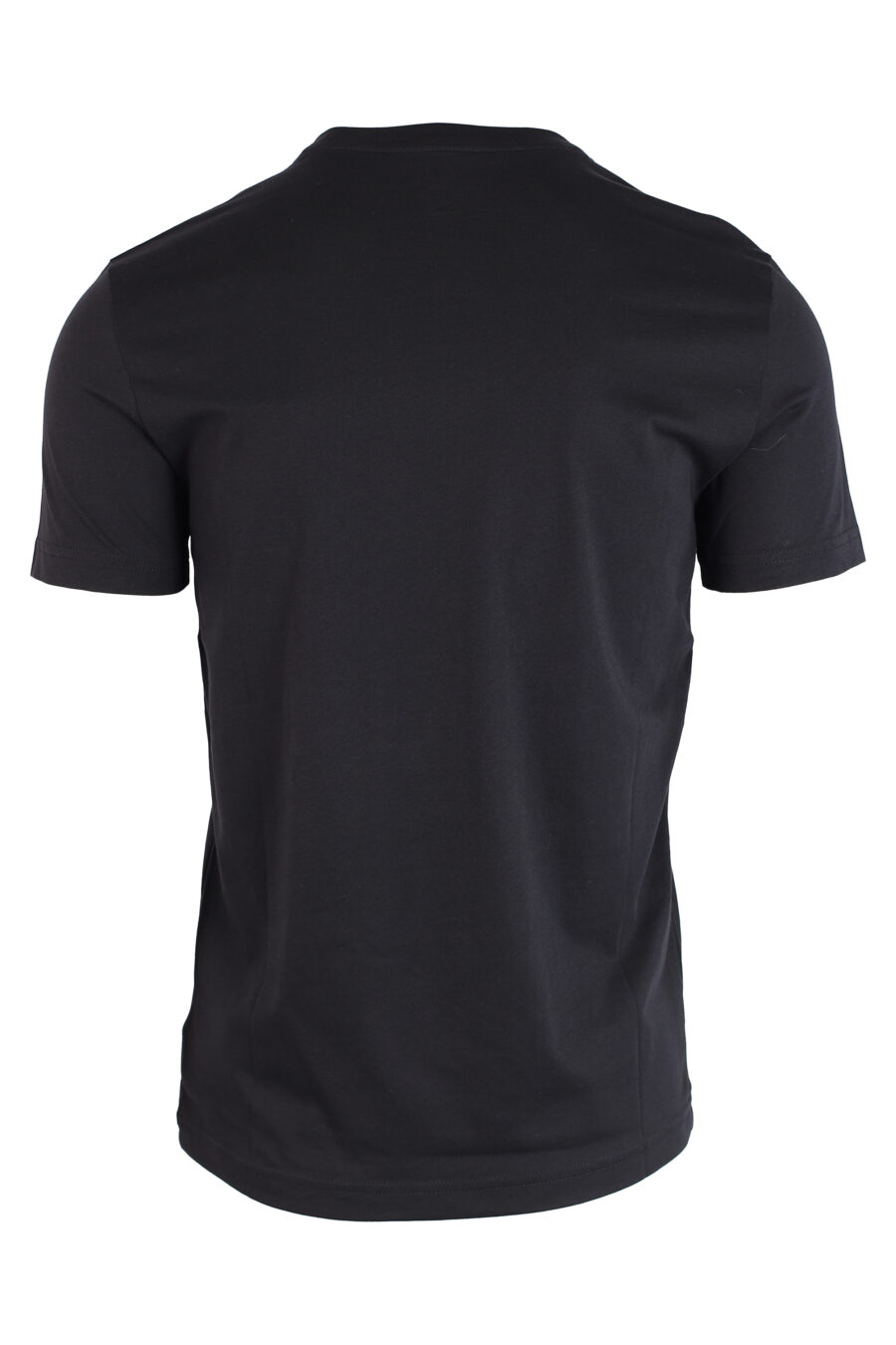 Camiseta negra con mini placa de goma - IMG 3241