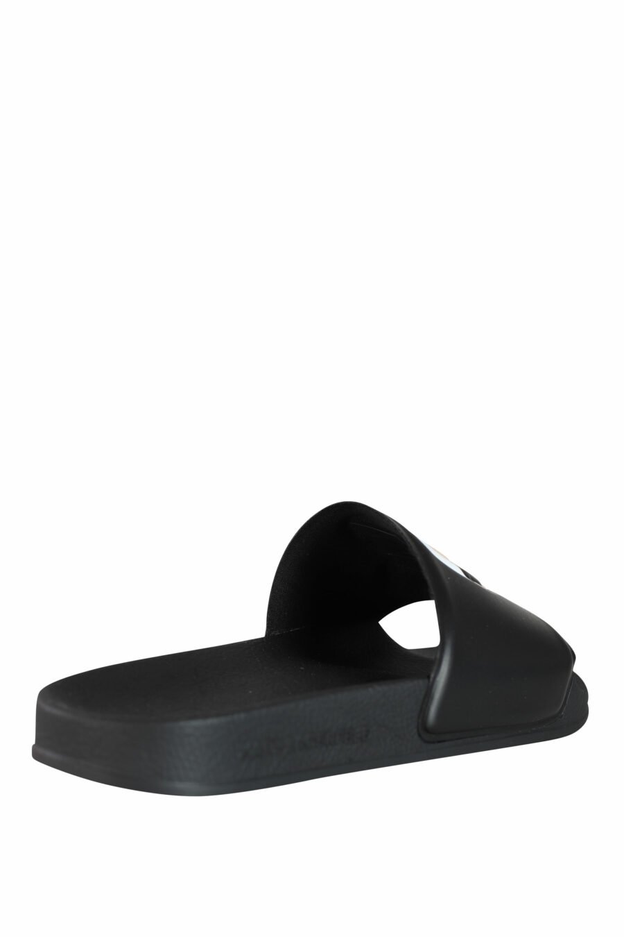 Schwarze Flip Flops mit "karl"-Logo - IMG 3563