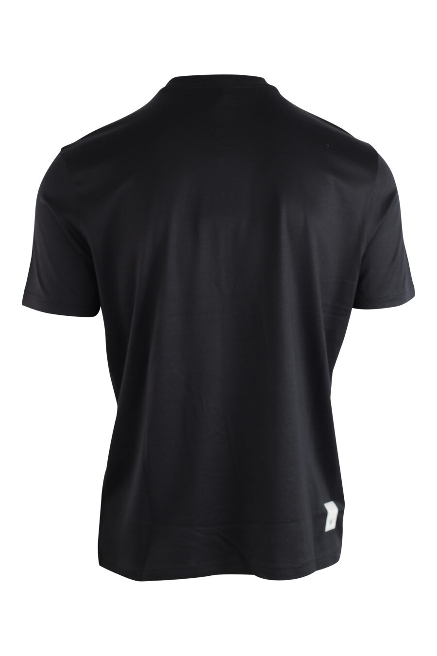 Camiseta negra con minilogo águila - IMG 3736