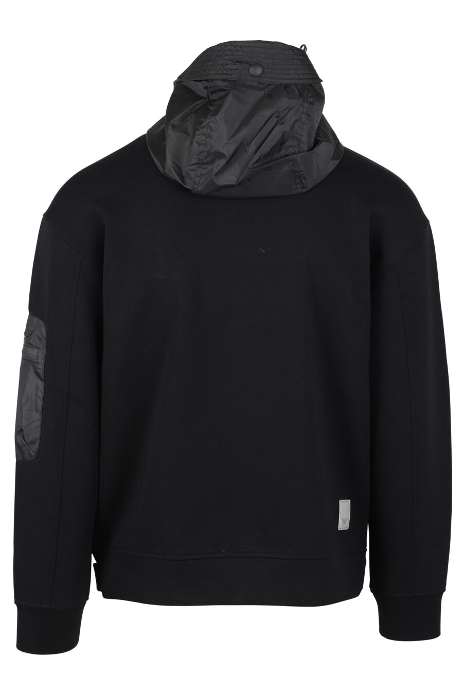Sweatshirt preta com fecho de correr, bolso lateral e mini logótipo - IMG 4697