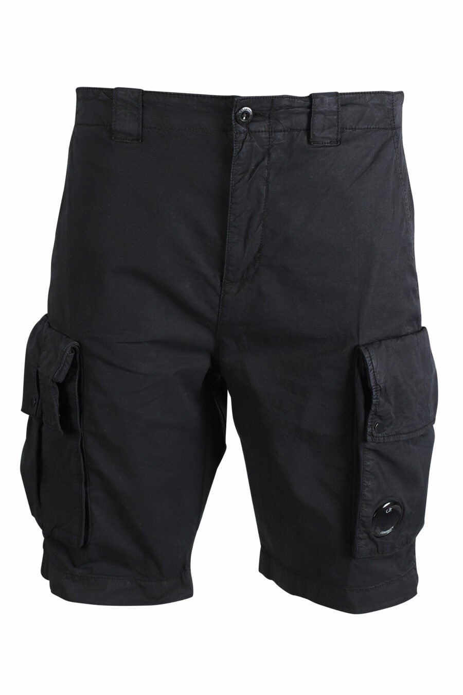 Pantalón corto negro con bolsillos laterales y minilogo circular - IMG 9478
