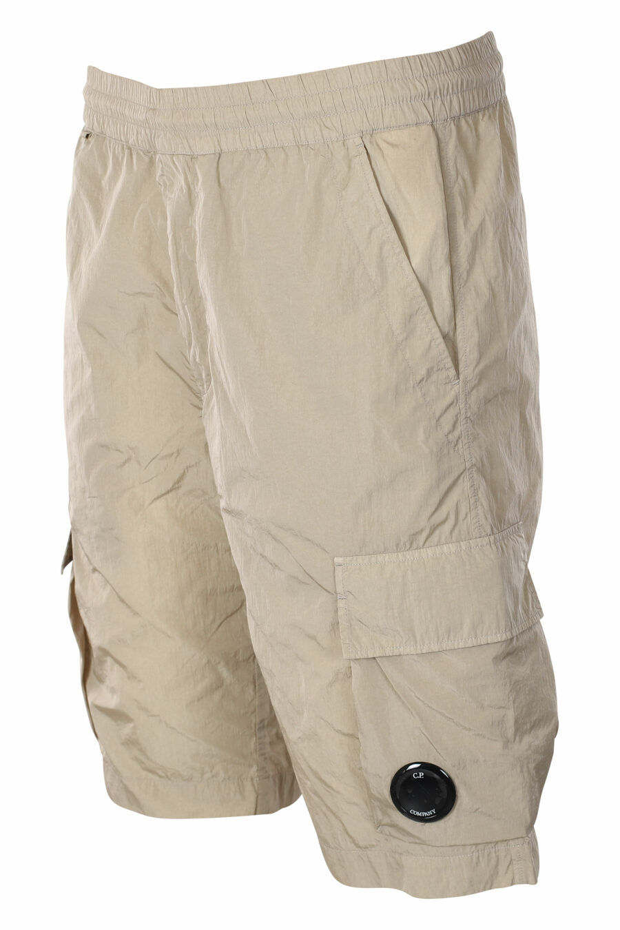 Pantalón corto midi beige estilo cargo con minilogo circular - IMG 9544