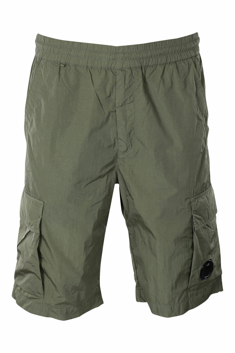 Pantalón corto midi verde militar estilo cargo con minilogo circular - IMG 9584