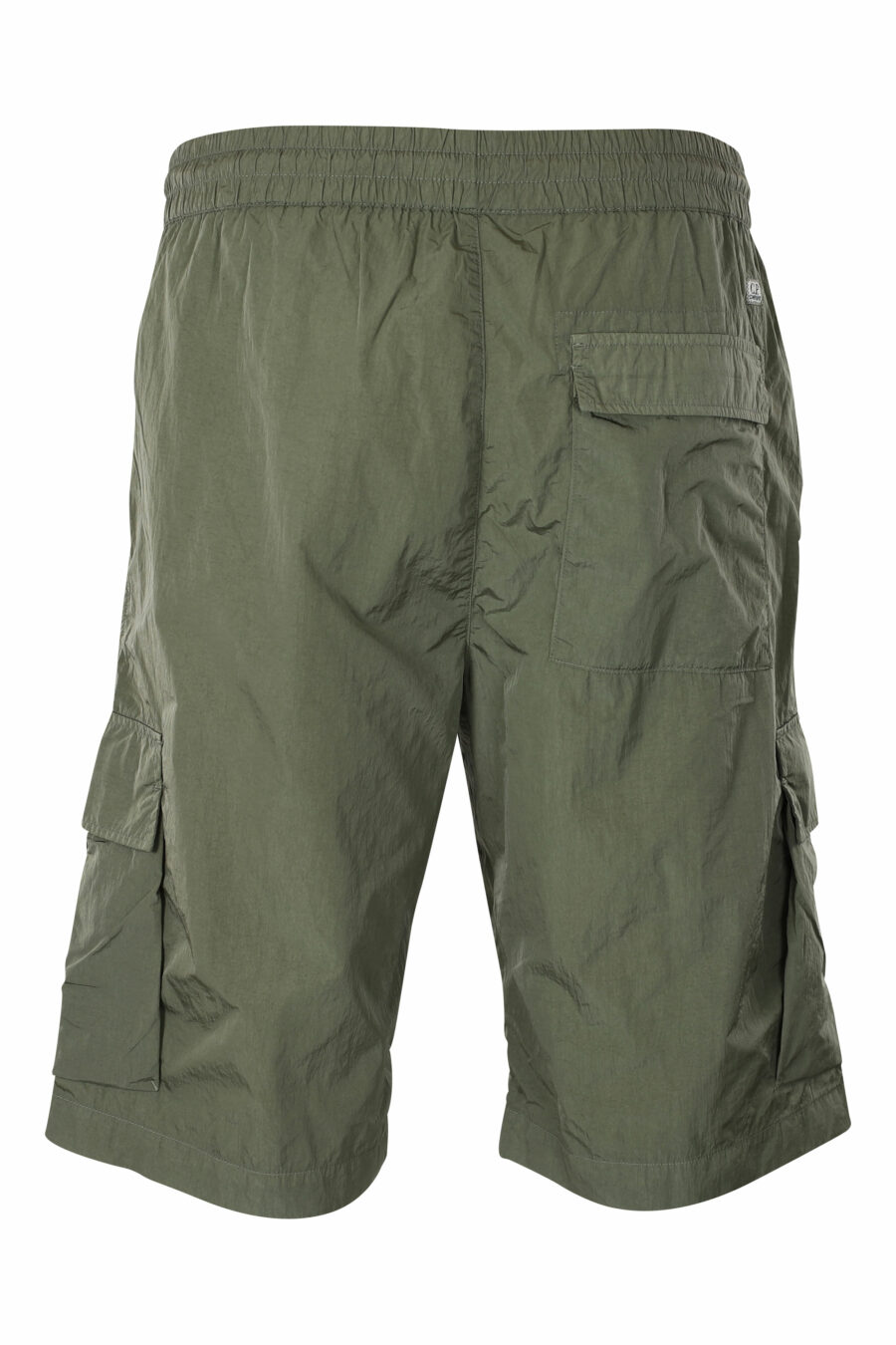 Pantalón corto midi verde militar estilo cargo con minilogo circular - IMG 9586