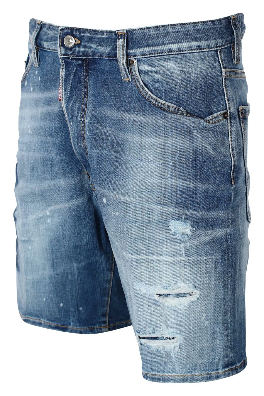 Blaue Denim-Shorts mit Aufnäher und grafischem Aufdruck auf dem Rücken - IMG 9594