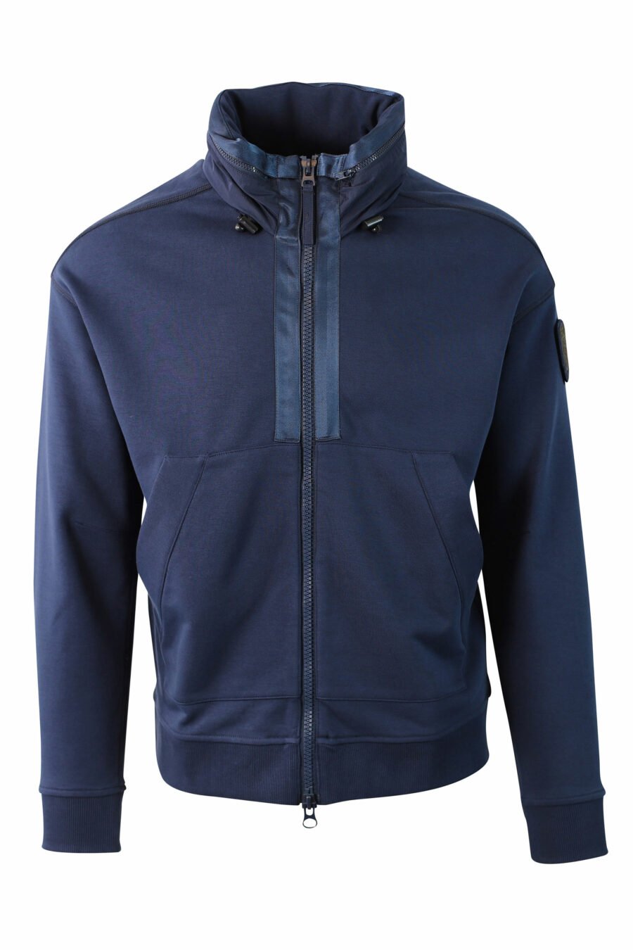 Blaues Fleece-Sweatshirt mit Reißverschluss und Aufnäher - IMG 0028 1