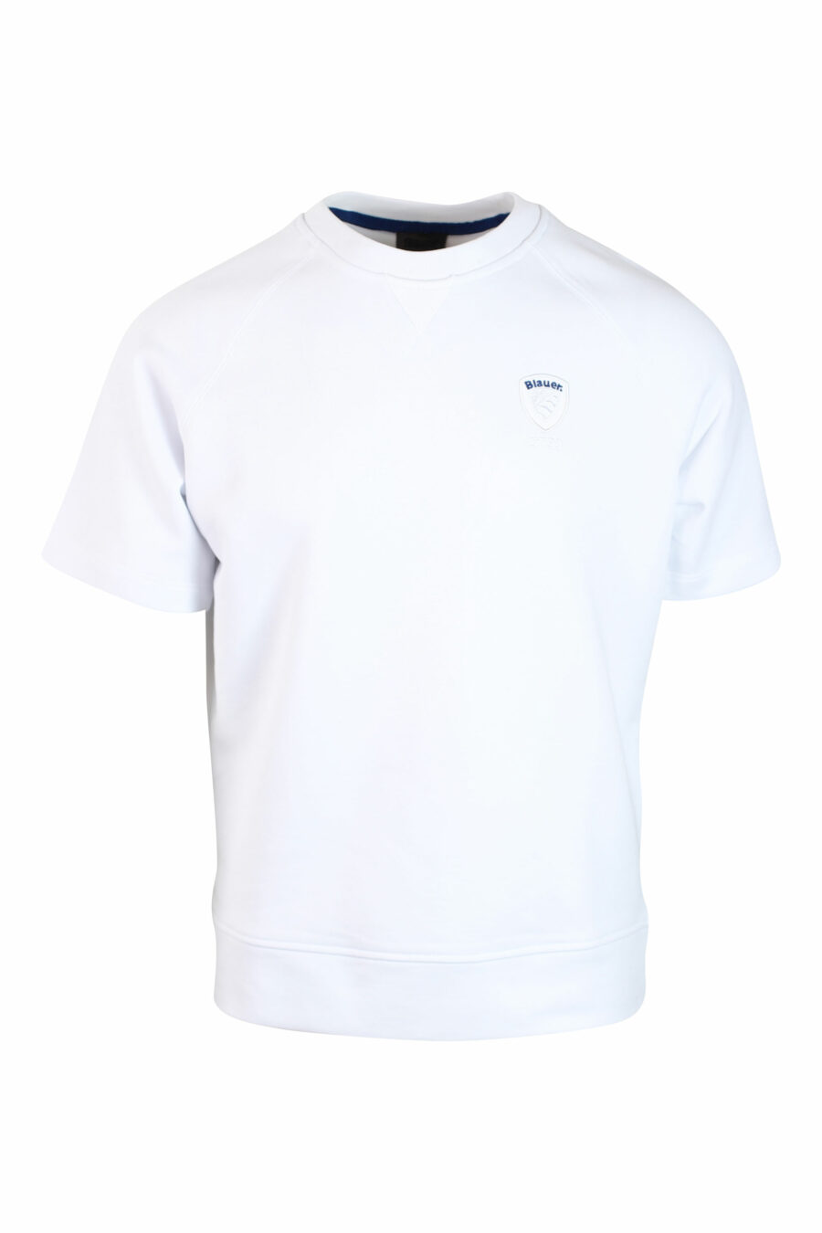 White T-shirt with embroidered monochrome mini-logo shield - IMG 0125