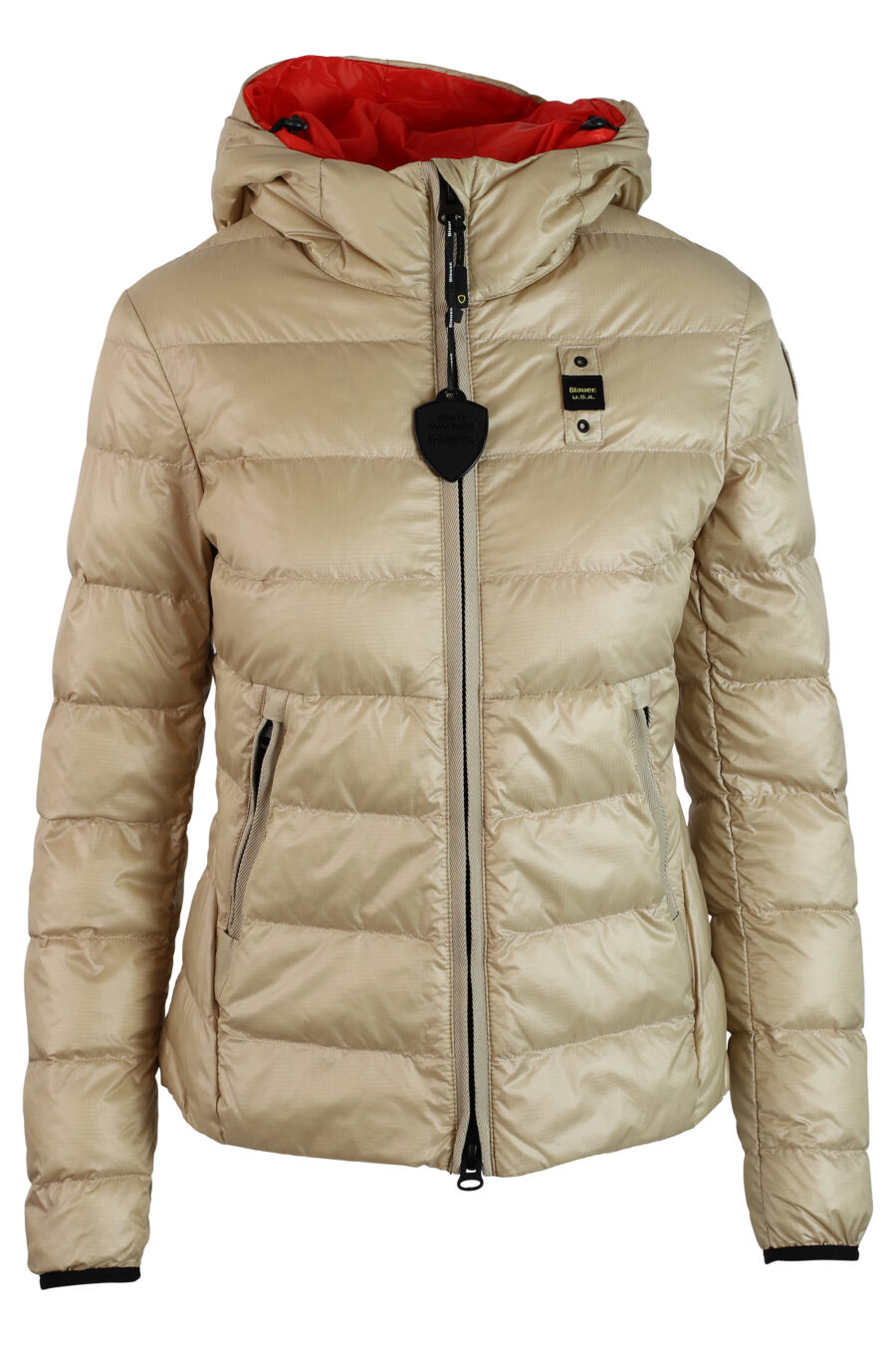Beigefarbene kurze Jacke mit Kapuze und geraden Linien - IMG 0220