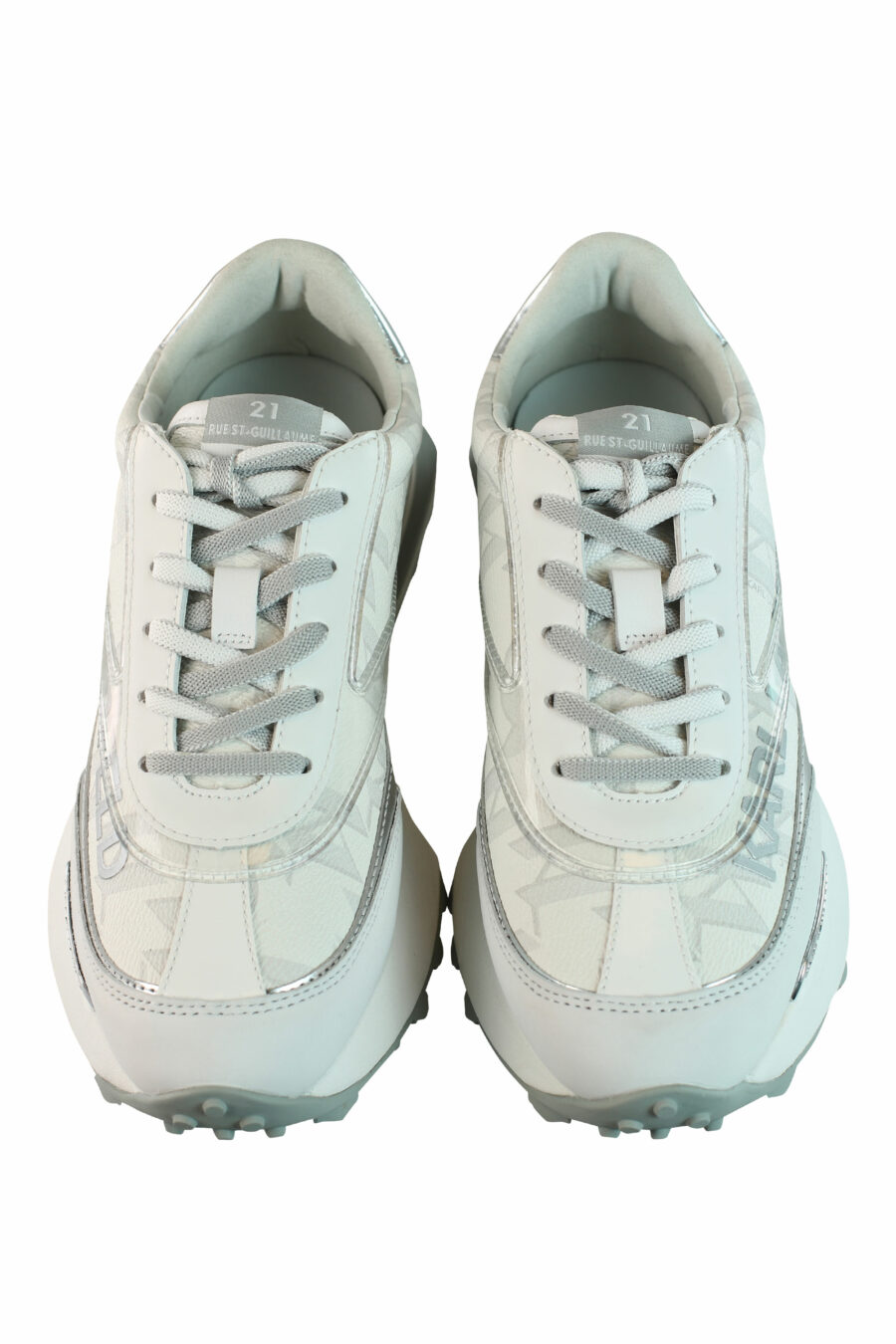 Zapatillas blancas "zone" con plateado y logo - IMG 0878
