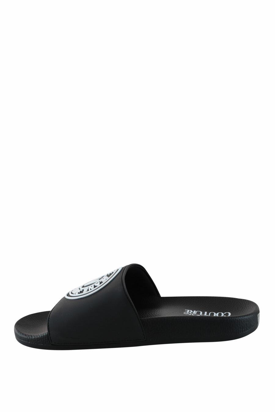 Black flip flops with black circular maxilogo - IMG 4429