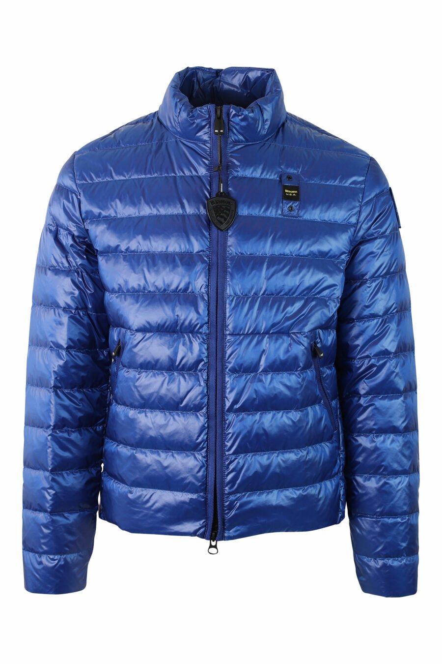 Hellblaue Jacke mit geraden Linien und Aufnäher - IMG 9788 1