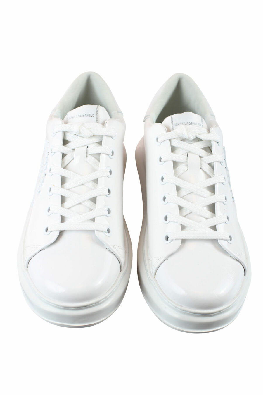 Zapatillas blancas brillantes con logo lettering "rue st guillaume" - IMG 9981