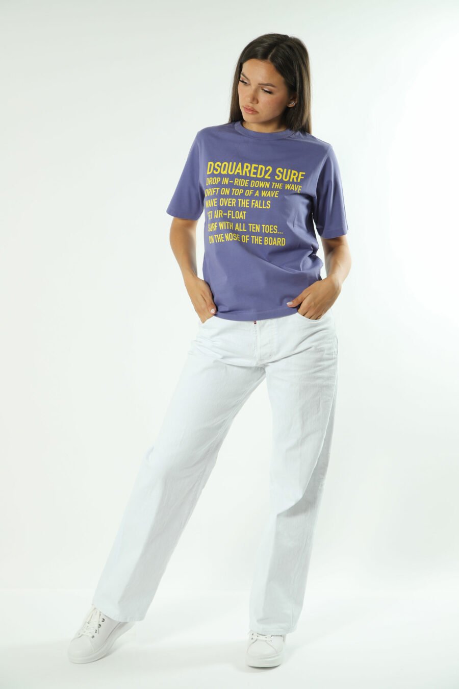 Fliederfarbenes T-Shirt mit gelbem Maxilogo-Text - 8052134537671 4