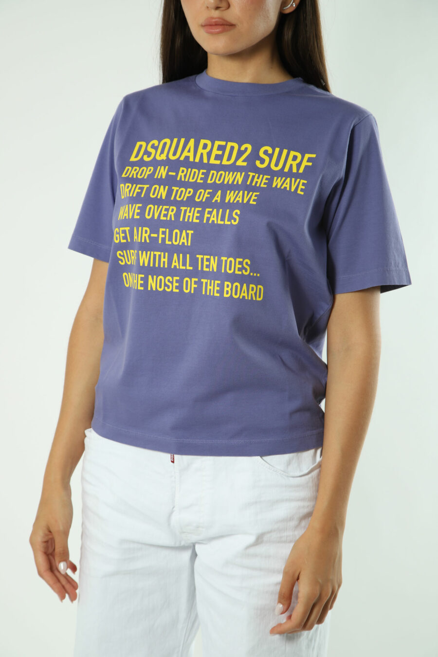 Camiseta lila con maxilogo texto amarillo - 8052134537671