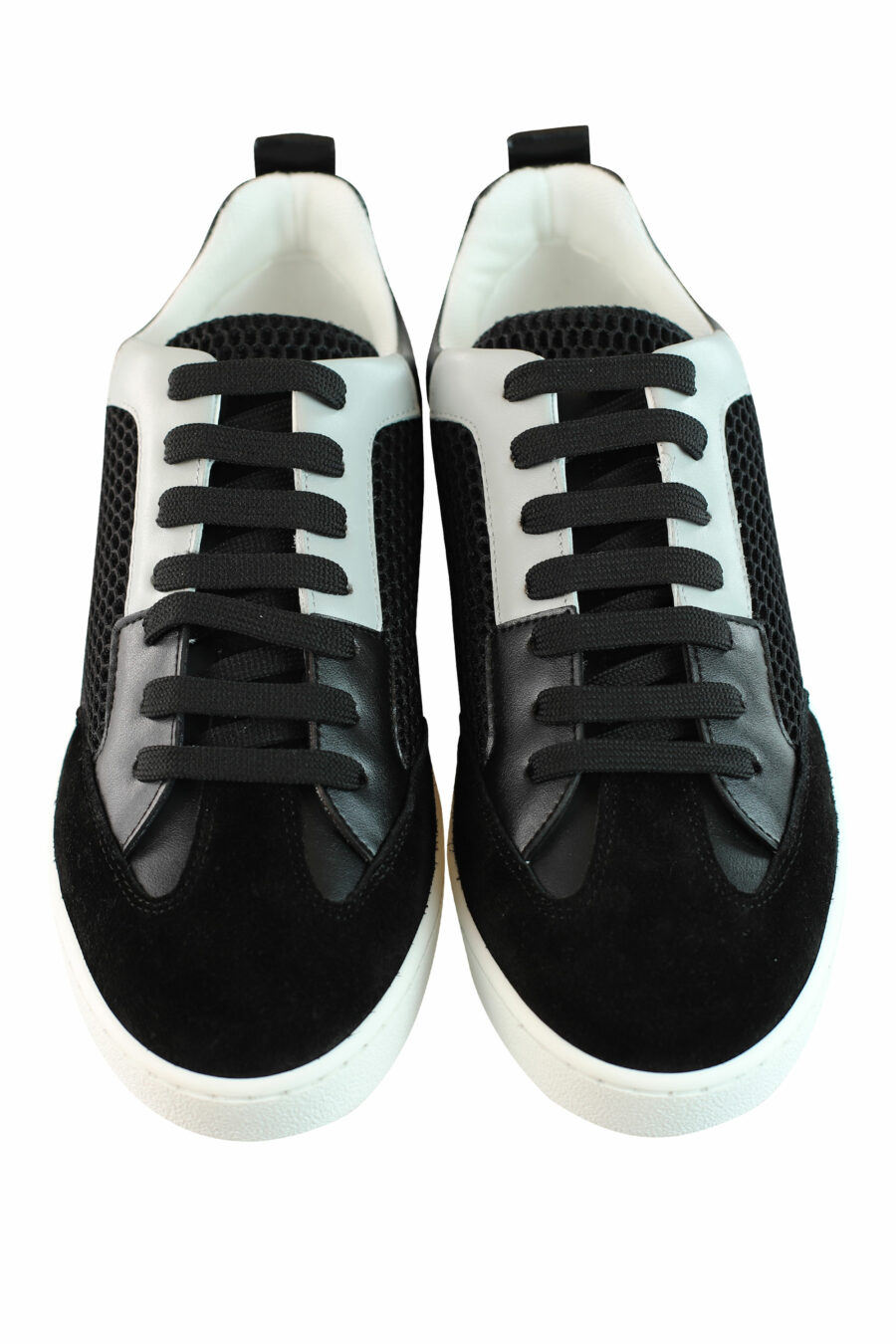 Zapatillas negras con logo en suela "logo25" - IMG 0861