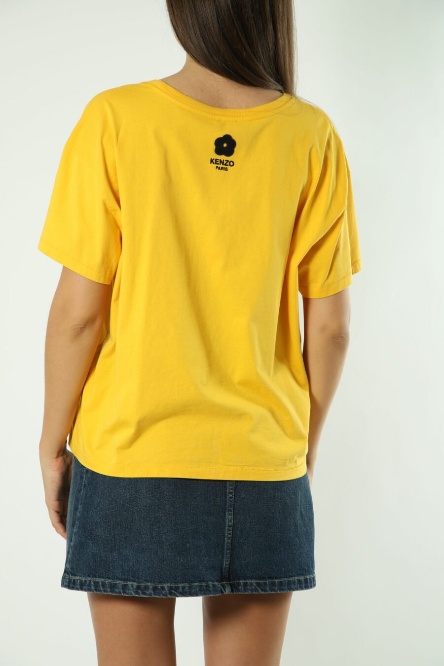 T-shirt amarela com maxilogo de elefante - Fotos 1311