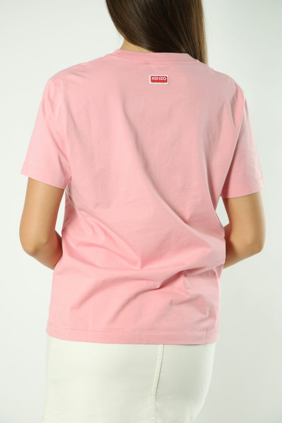 Camiseta rosa con maxilogo flor naranja - Photos 1404