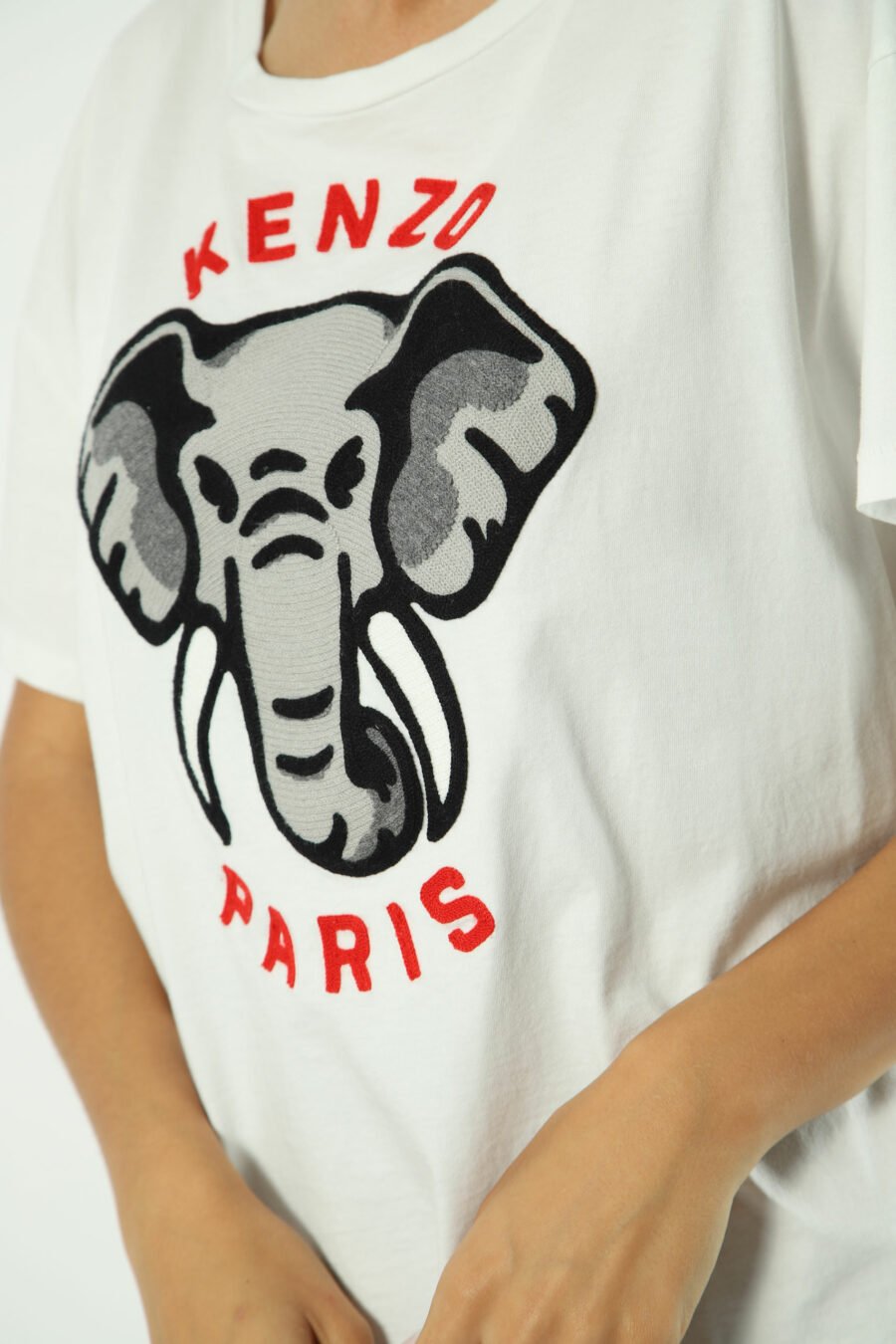 Weißes T-Shirt mit Elefanten-Maxilogo - Fotos 1514
