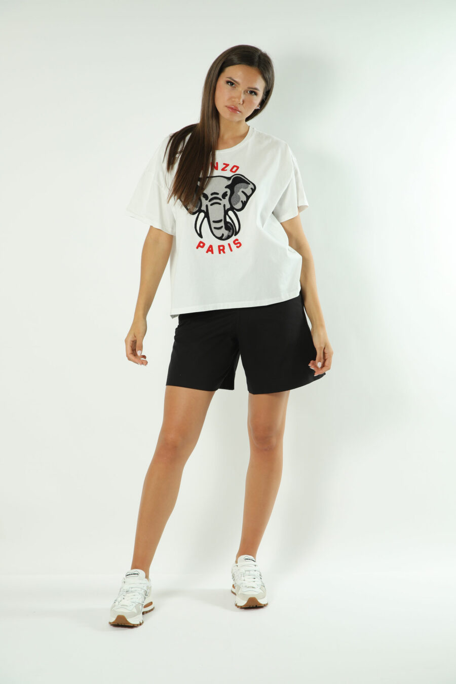 Weißes T-Shirt mit Elefanten-Maxilogo - Fotos 1516