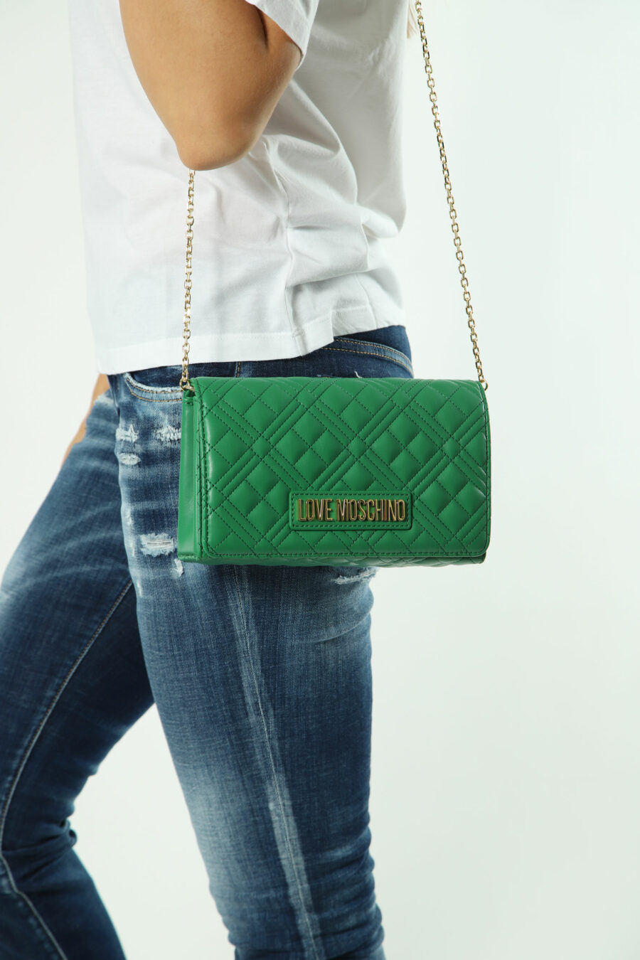Green quilted shoulder bag with chain and "lettering" logo - Photos 1623