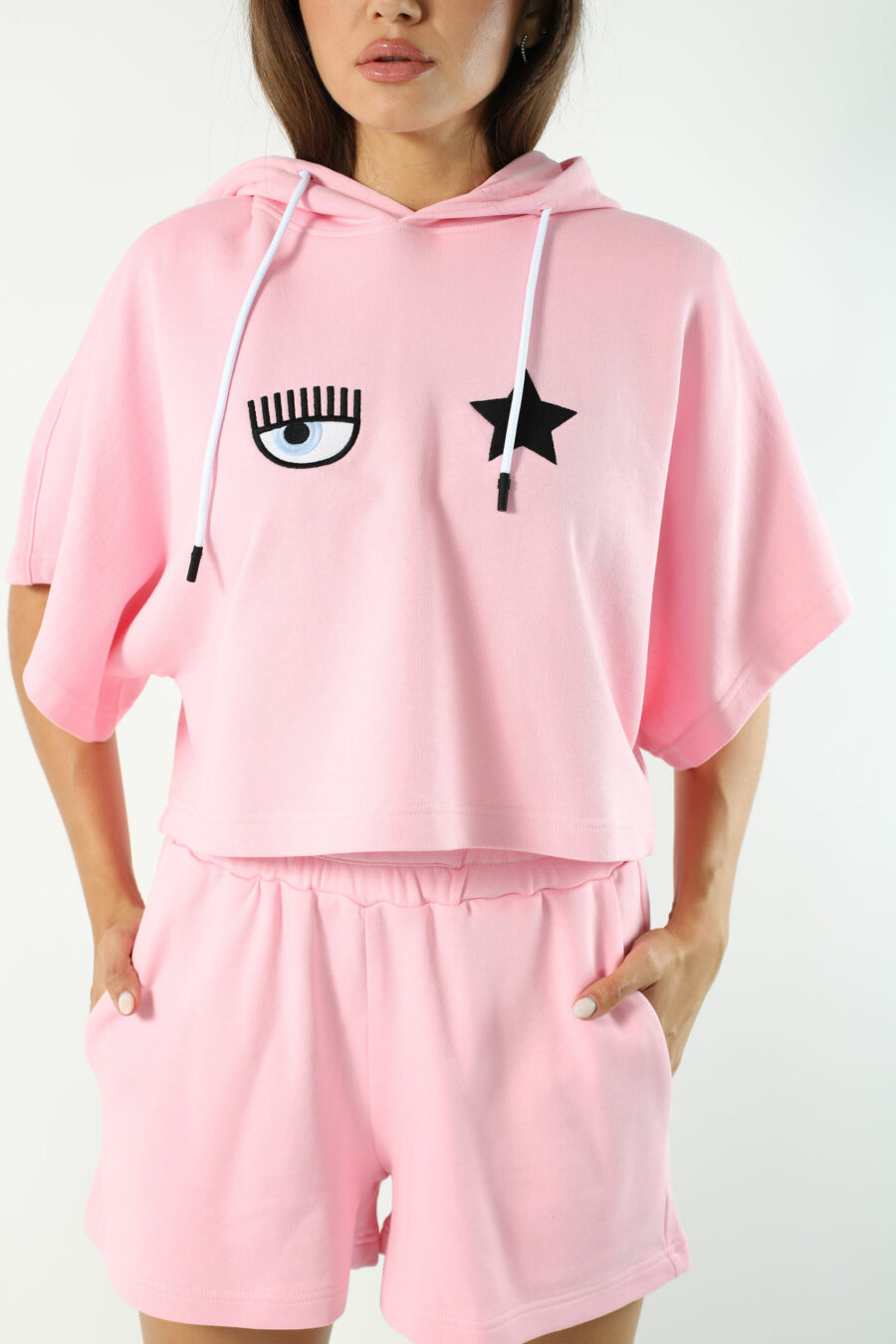 Sudadera manga corta rosa con capucha y logo ojo y estrella - Photos 2618