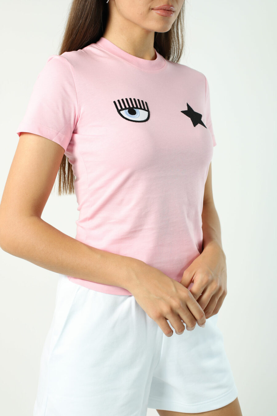 T-shirt cor-de-rosa com olho e estrela - Fotos 2695