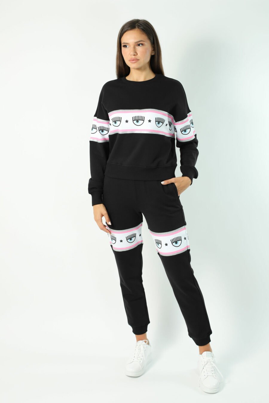 Schwarzes Sweatshirt mit Augenlogo auf Band - Fotos 2786