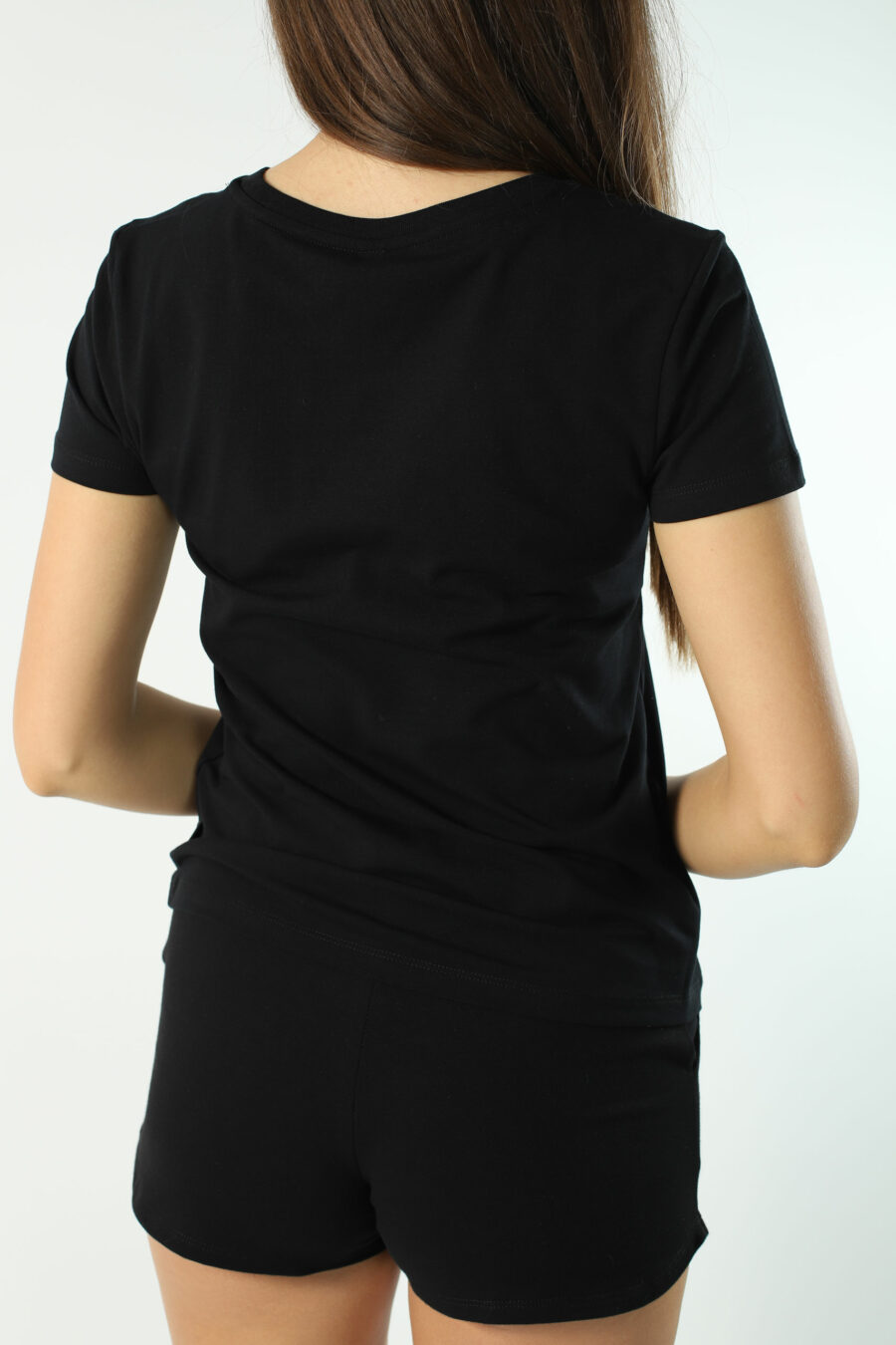 Camiseta negra slim fit con logo oso underbear - Photos 2852