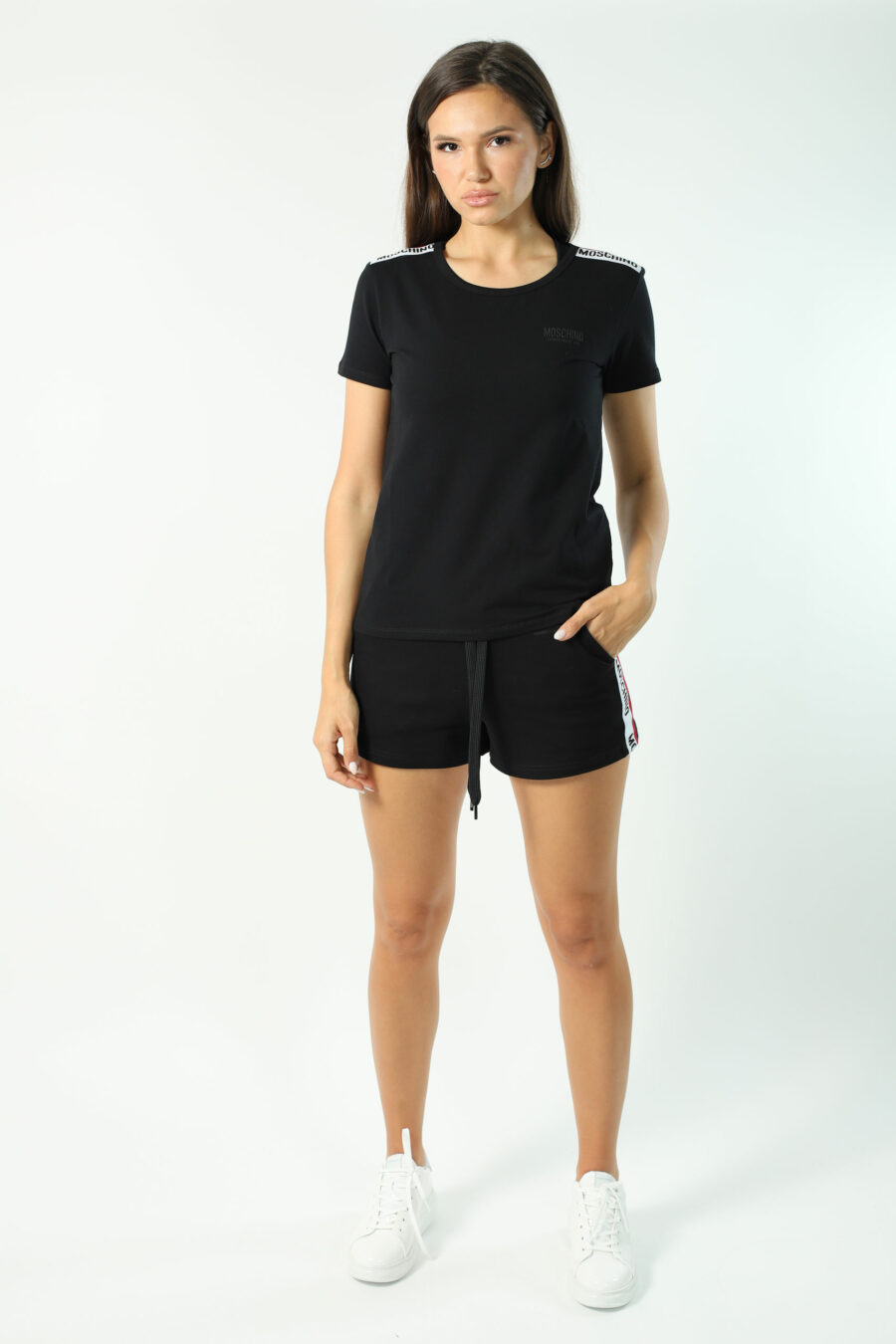 Black slim fit T-shirt with logo tape on shoulders - Photos 2903