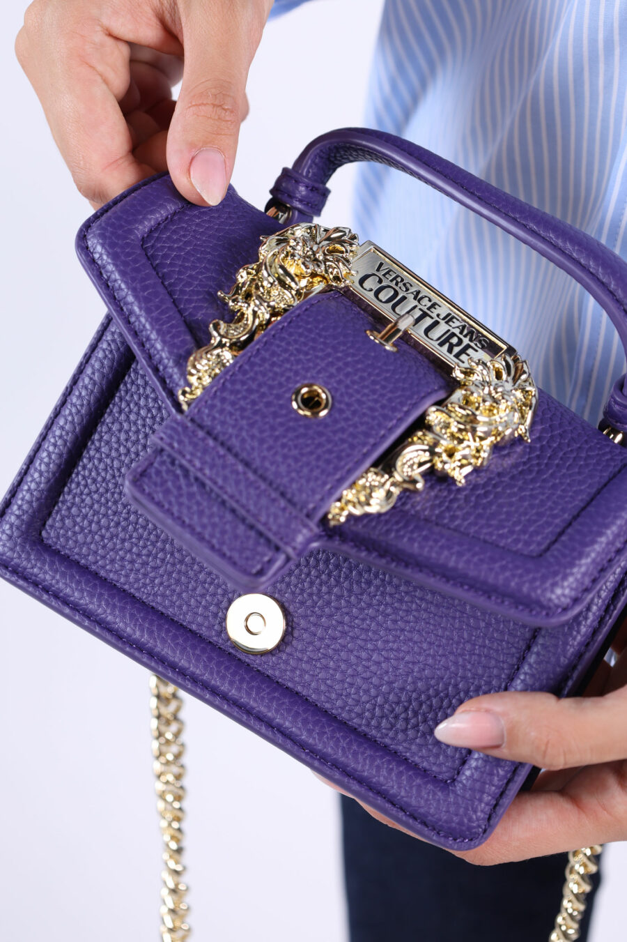 Purple shoulder bag with chain and baroque buckle - 361223054662201748