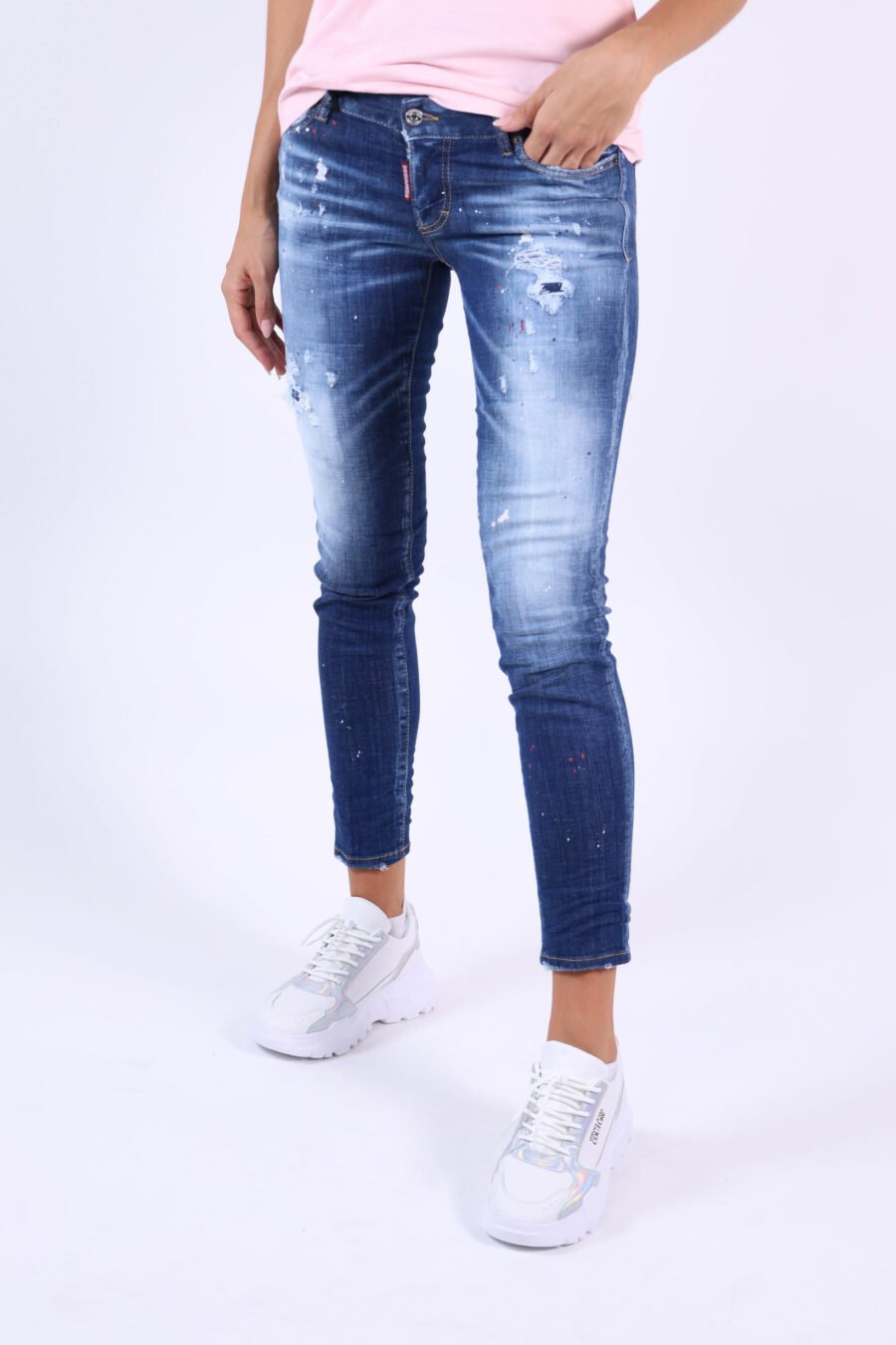 Jeans "Jennifer Jean" blau mit Farbspritzern und verblichenem Effekt - 361223054662201901