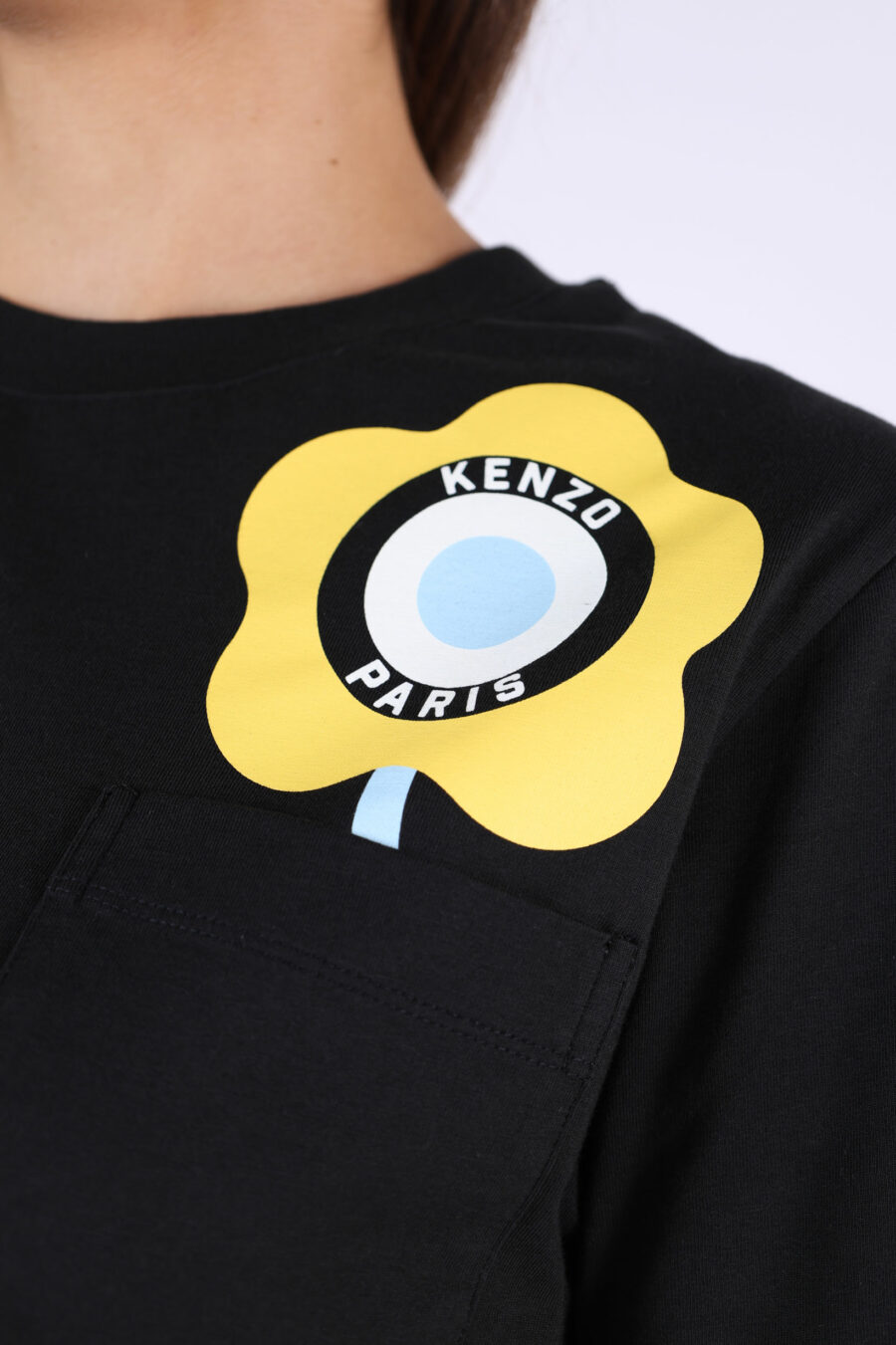 Schwarzes T-Shirt mit gelbem "kenzo target" Logo - 361223054662202016