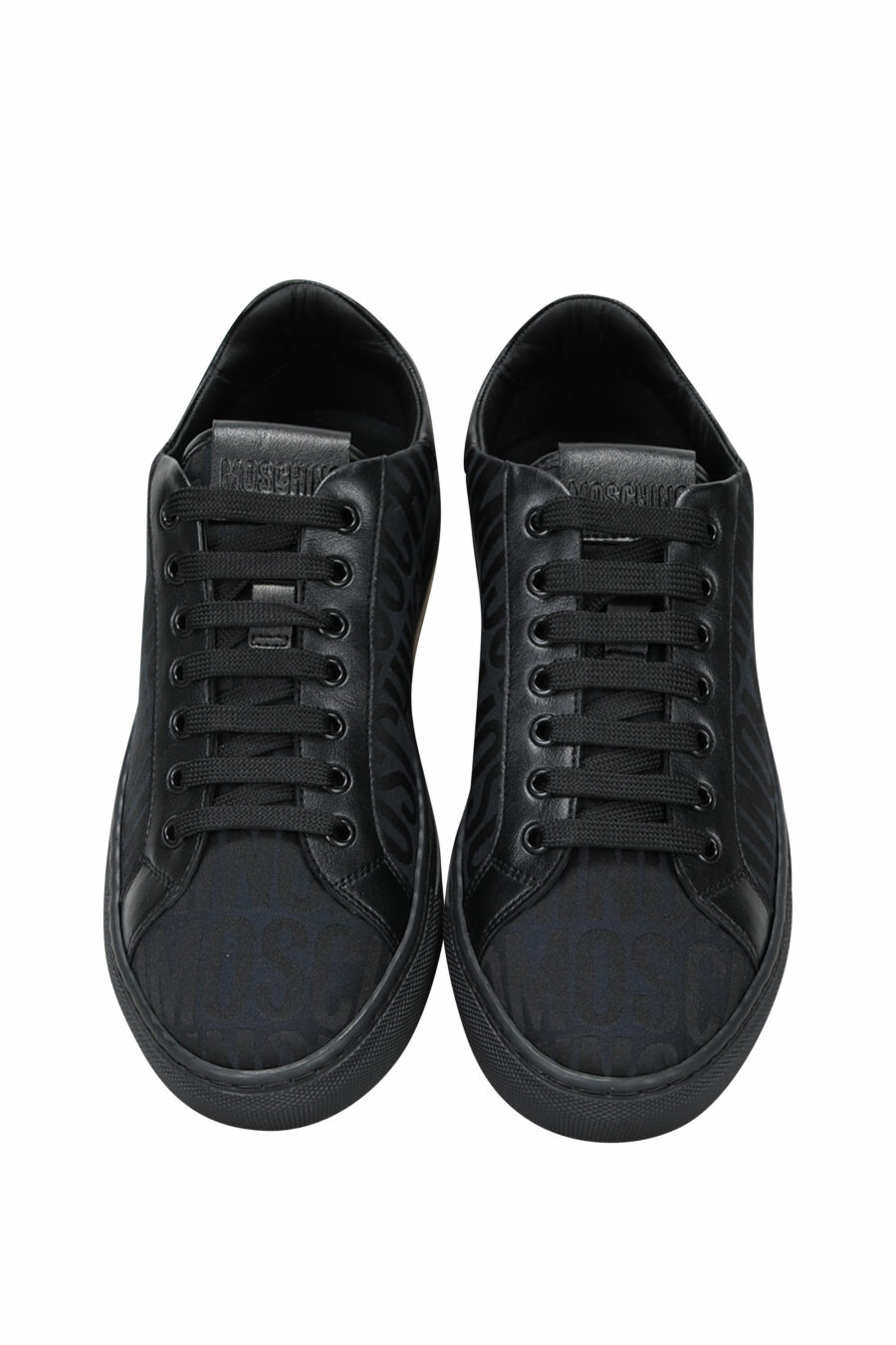 Zapatillas negras "all over logo" con suela negra - 8054653827714 4