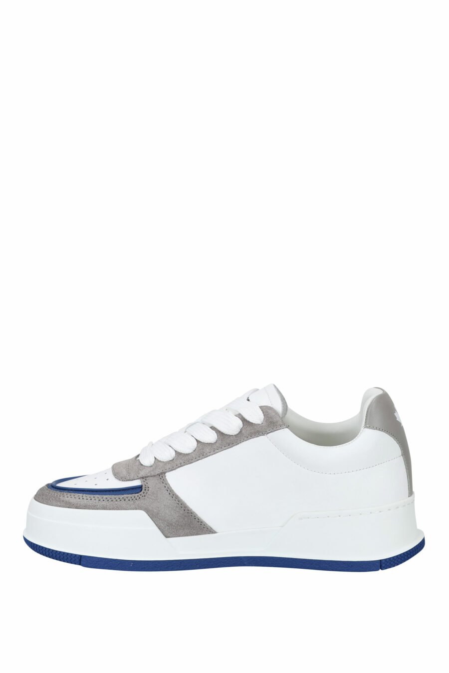 Zapatillas blancas mix con gris, azul y logo hoja roja - 8055777242216 2