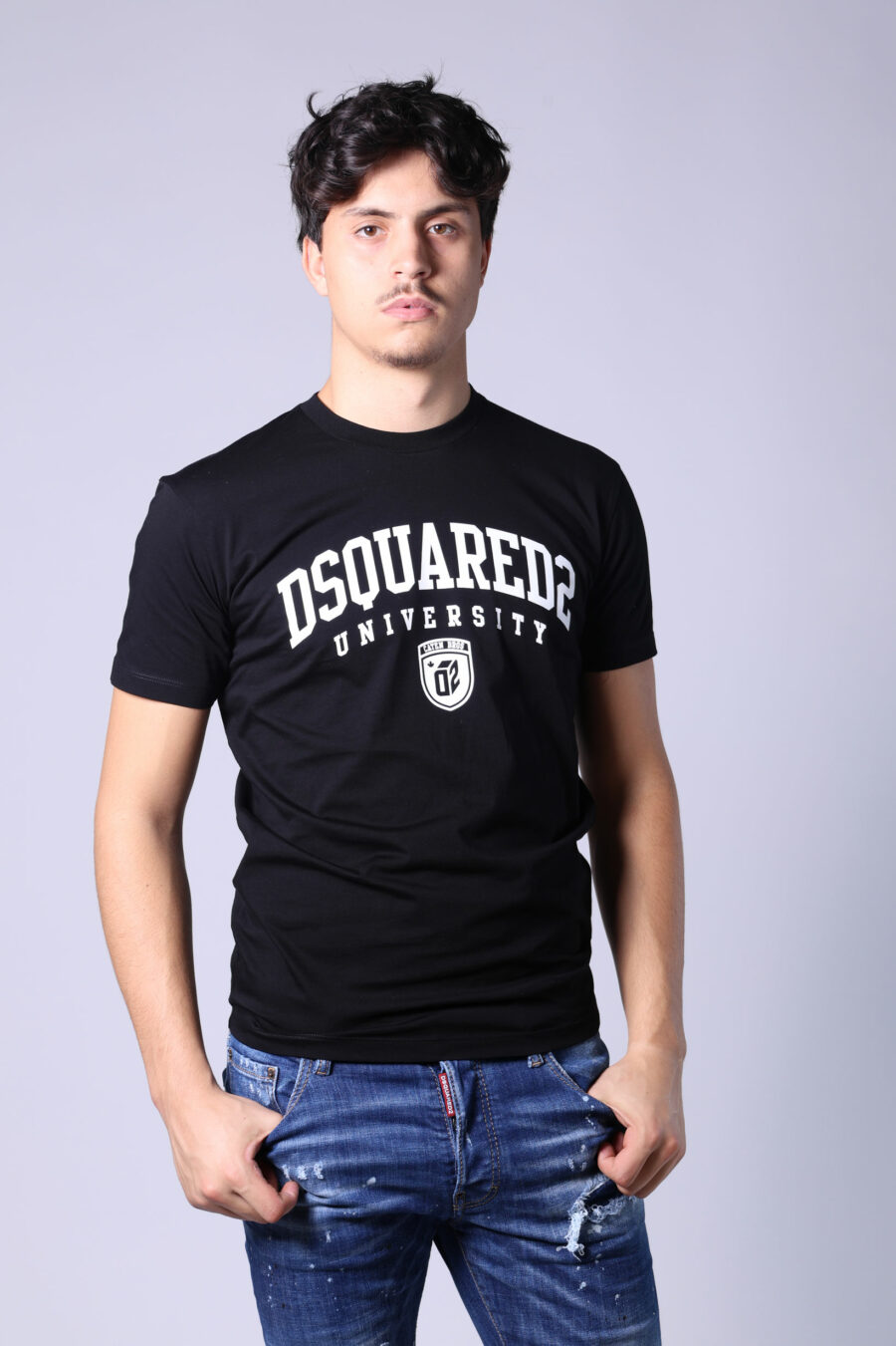 T-shirt noir avec maxi logo "university" blanc - Untitled Catalog 05239