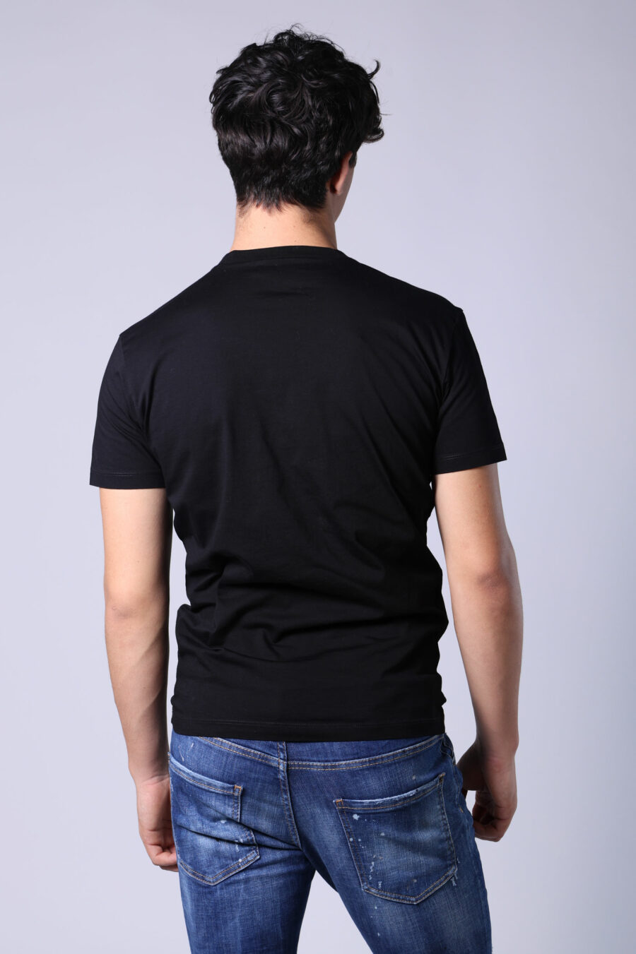 Black t-shirt with white "university" maxi logo - Untitled Catalog 05241