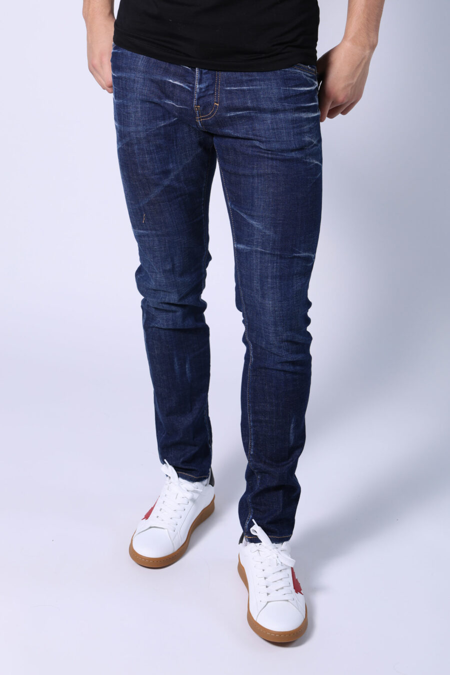 Cool guy jean trousers blue semi frayed - Untitled Catalog 05497