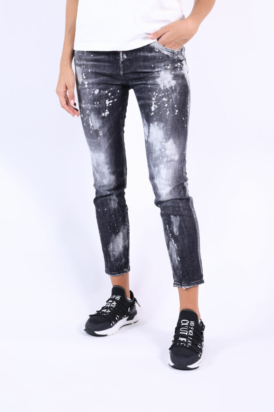 Coole Mädchen-Jeans-Hose "cool girl jean" schwarz an den Stellen getragen - 361223054662201627 1