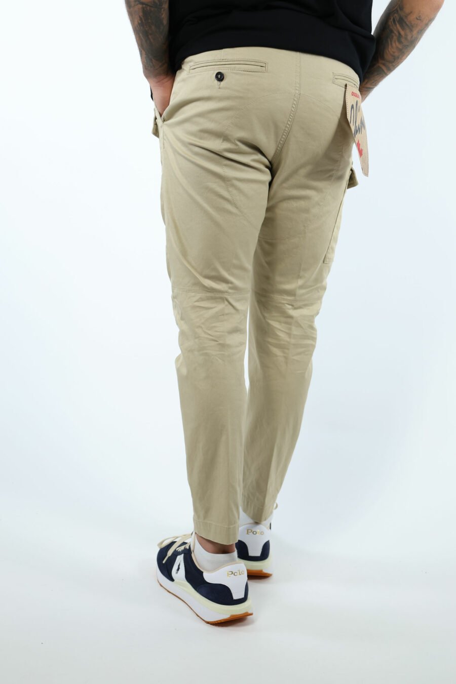 Pantalon cargo sexy beige avec poches latérales - 8052134973608 3