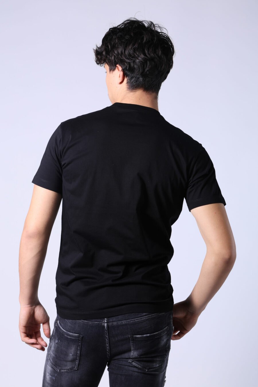 T-shirt preta com pequeno logótipo ceresio 9 - Untitled Catalog 05322