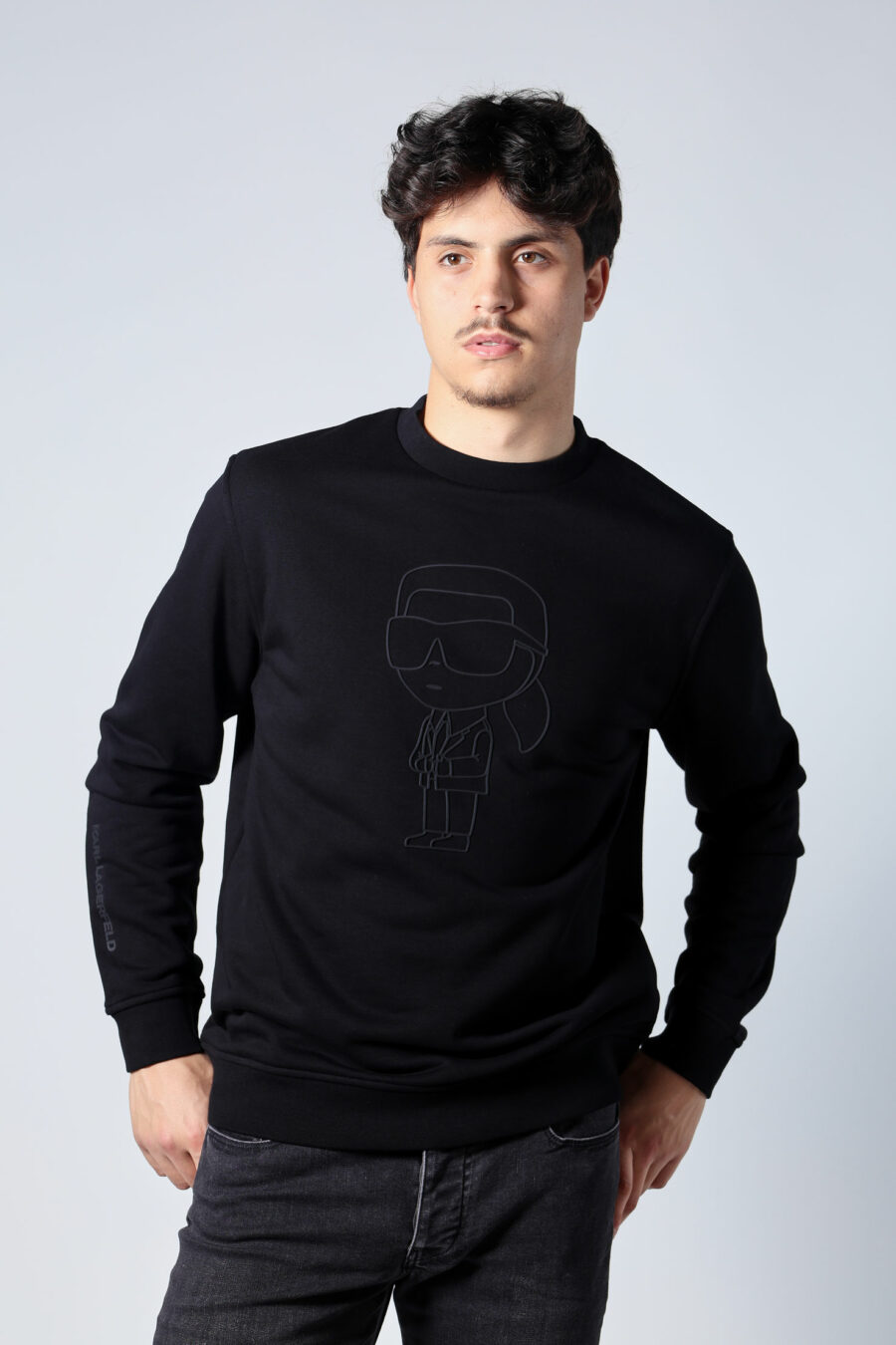 Schwarzes Sweatshirt mit einfarbigem Gummi-Maxi-Logo - Untitled Catalog 05704