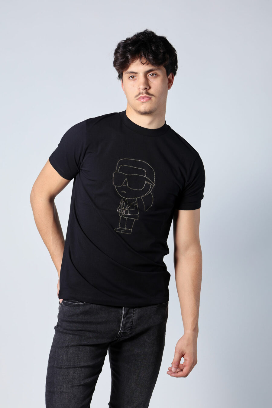 Schwarzes T-Shirt mit goldenem "karl" Maxilogo - Untitled Catalog 05708