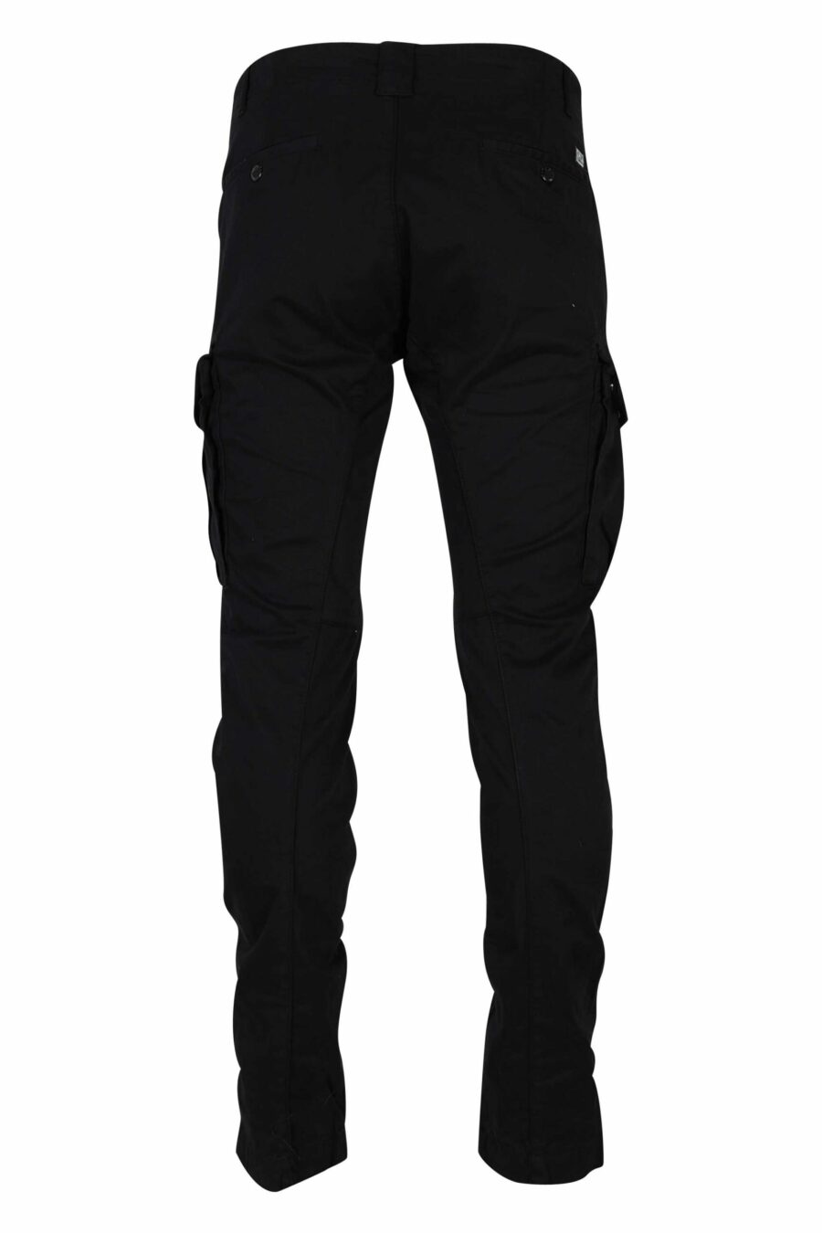 Pantalón negro estilo cargo de satén elástico y logo lente - 7620943597585 2 1 scaled