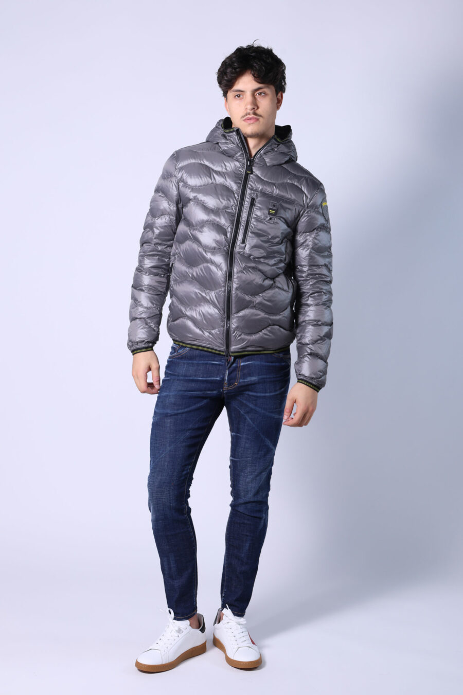 Grey hooded hooded jacket with wavy lines and logo patch - Untitled Catalog 05361