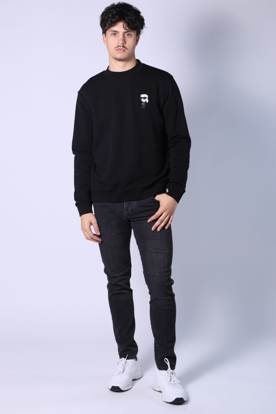 Black sweatshirt with embroidered minilogue - Untitled Catalog 05763